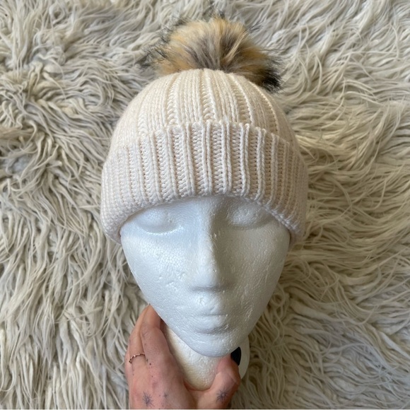 J. Crew Ivory Wool Blend Ribbed Faux Fur Pom-Pom Beanie Hat BM779 NWT One Size main image 10
